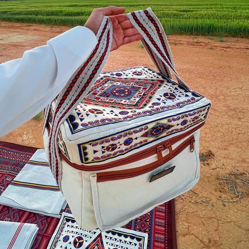 العزبة الفاخرة نقش نجدي ( اصدار خاص محدود )