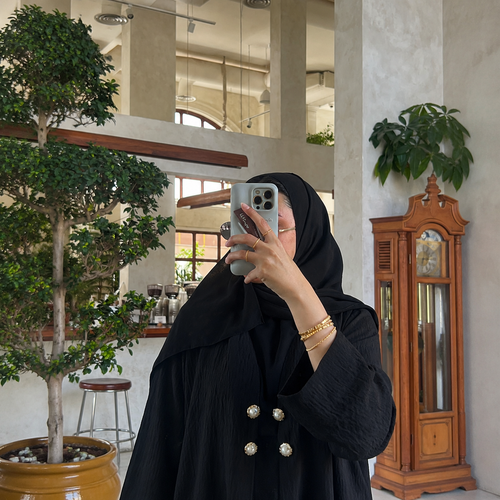 عباية يارا