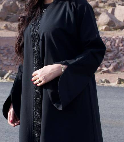عباية فخمه 