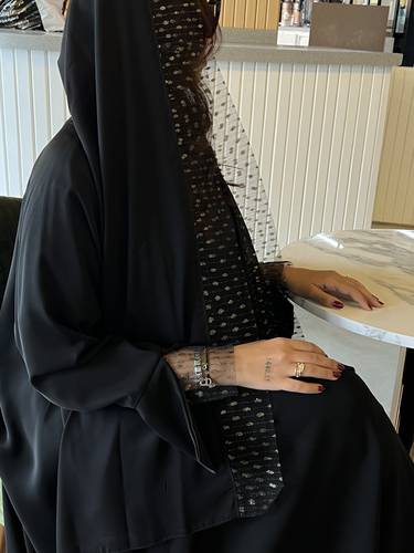 عباية الظبية 