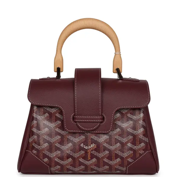 Saigon souple handbag by قويارد
