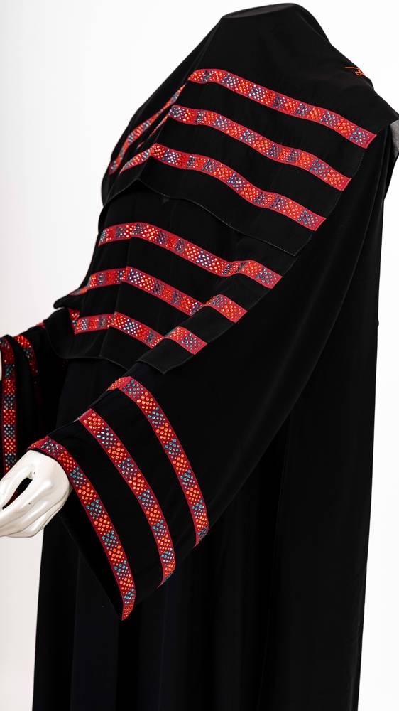 عباية مع طرحة كريستال كلفة موديل رقم 3679 (6)