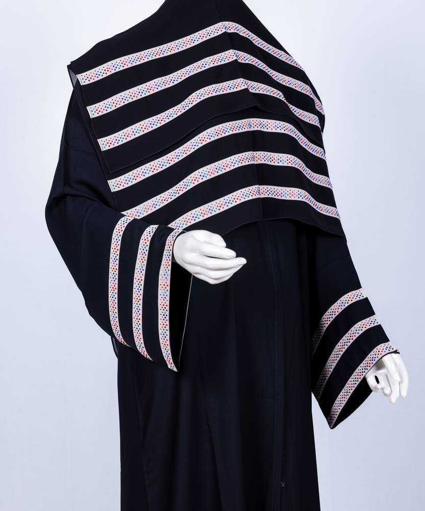 عباية + طرحة موديل رقم  3555 (1)