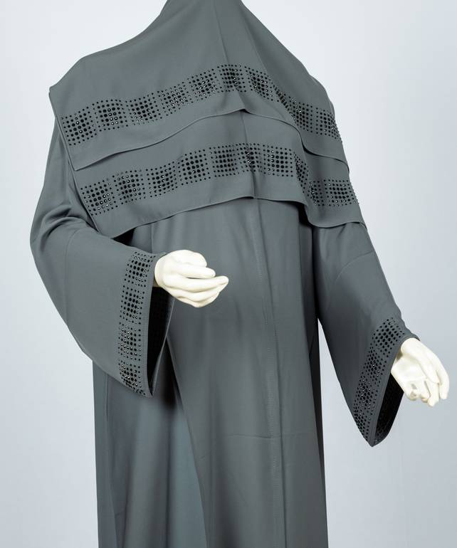 عباية مع طرحة كريستال ملونة موديل رقم  3615  (15)