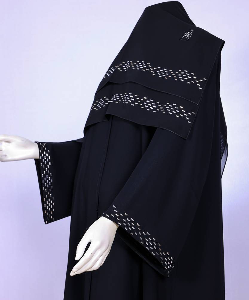 عباية مع طرحة موديل رقم  3638 (1)