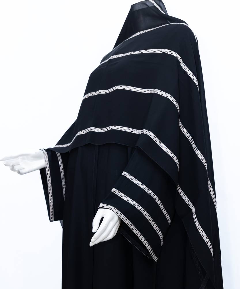 عباية مع طرحة معدن موديل رقم 3561 (1)
