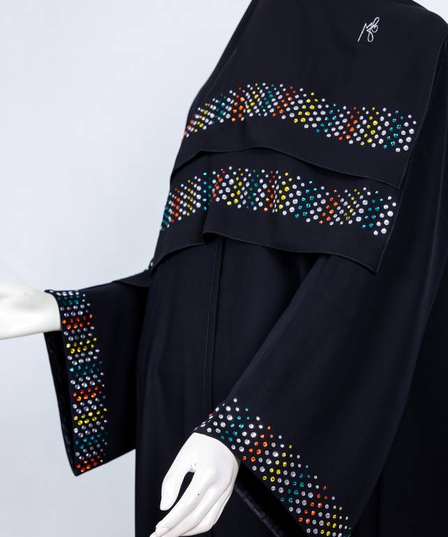 عباية + طرحة موديل رقم  3668 (1)