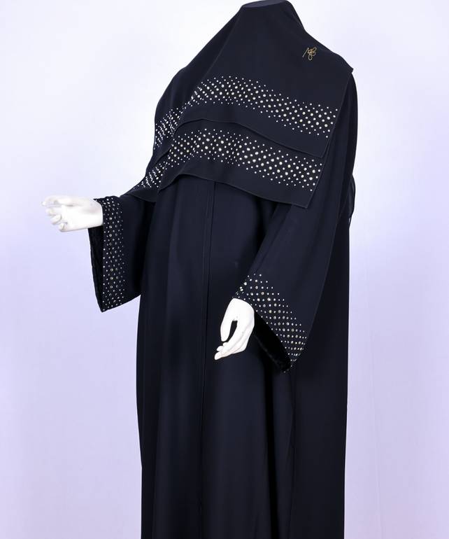 عباية مع طرحه موديل رقم  3665 (1)