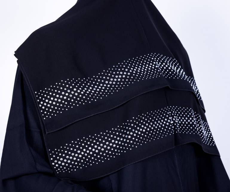 عباية مع طرحة كريستال سادة 3580 (1)