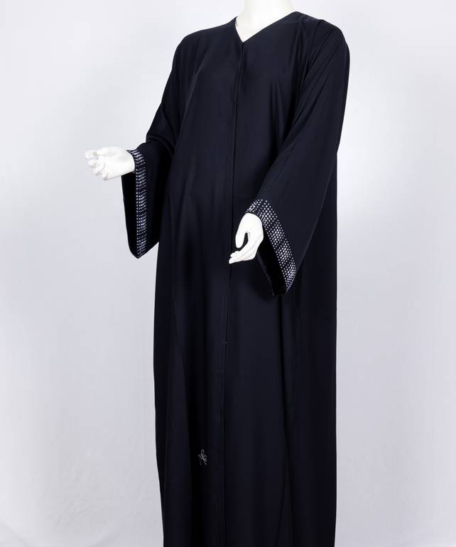 عباية معى طرحة موديل رقم   3615 (1)