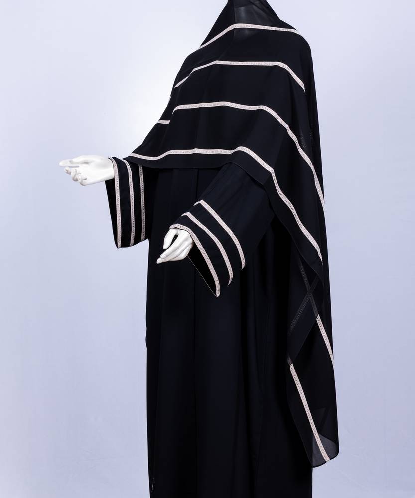 عباية مع طرحة كريستال مخطط 3574 (1)