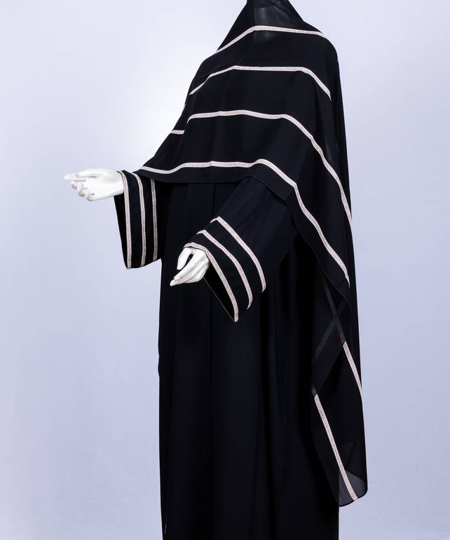 عباية مع طرحة كريستال مخطط 3574 (1)