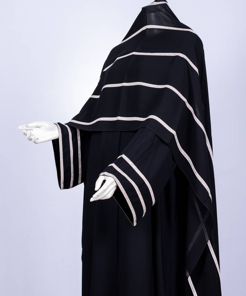 عباية مع طرحة كريستال مخطط 3574 (1)