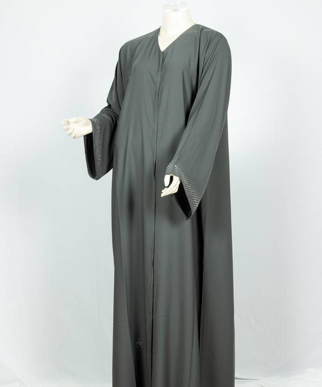  عباية مع طرحة كريستال موديل رقم 3580 (1)