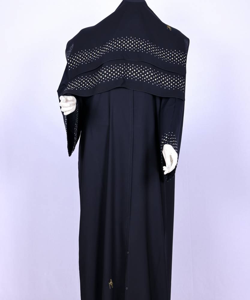 عباية مع طرحه موديل رقم  3665 (1)