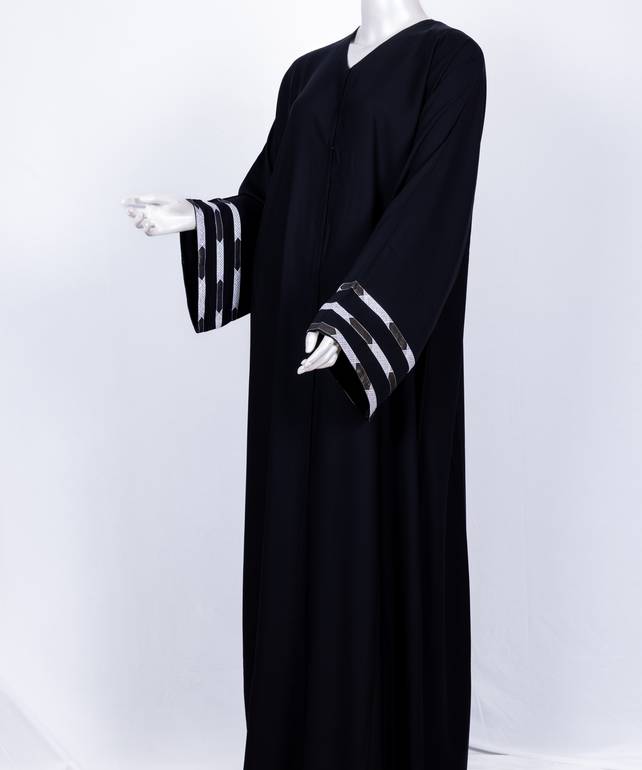   عباية + طرحة موديل رقم  3632