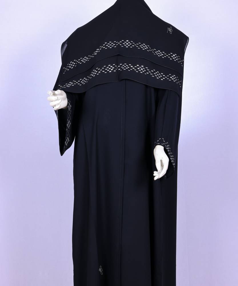 عباية مع طرحة موديل رقم  3638 (1)