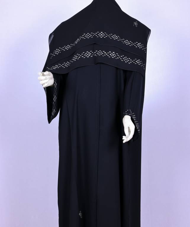 عباية مع طرحة موديل رقم  3638 (1)