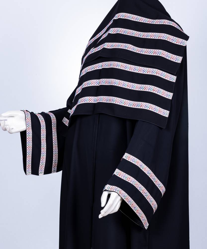 عباية + طرحة موديل رقم  3555 (1)