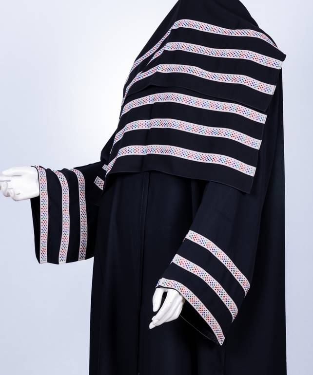 عباية + طرحة موديل رقم  3555 (1)