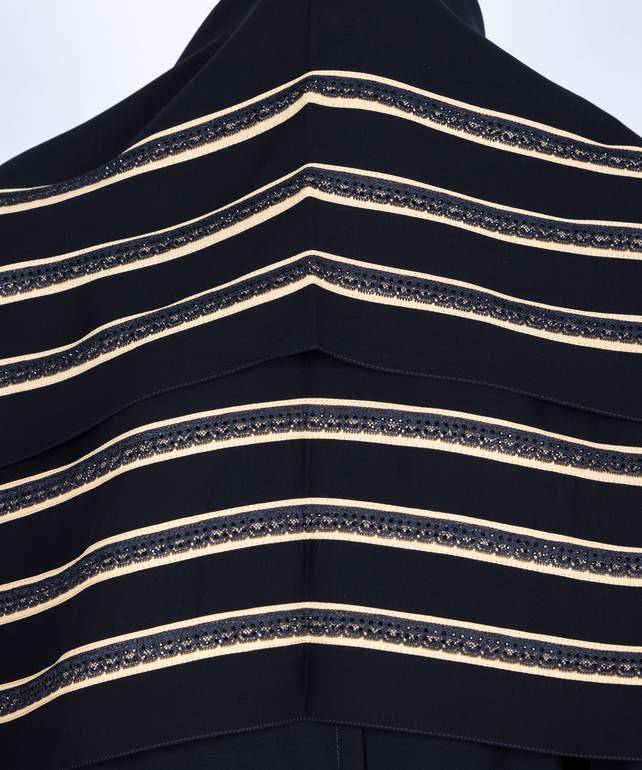 عباية مع طرحه موديل رقم  3612 (1)