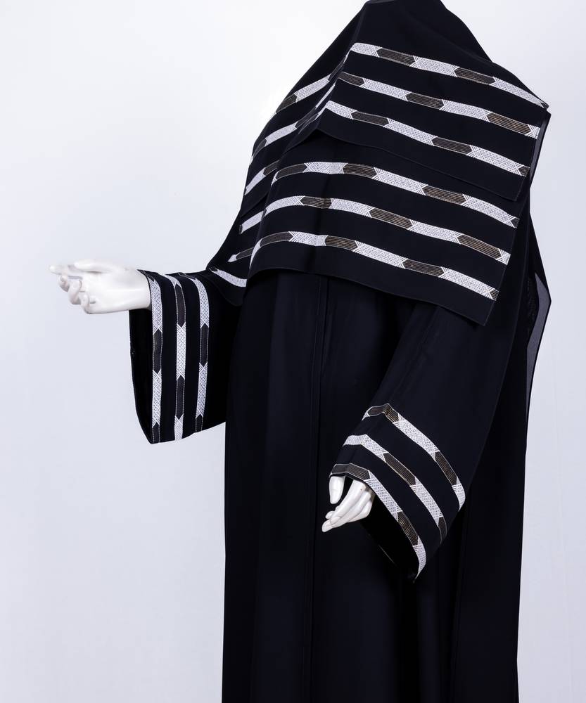   عباية + طرحة موديل رقم  3632