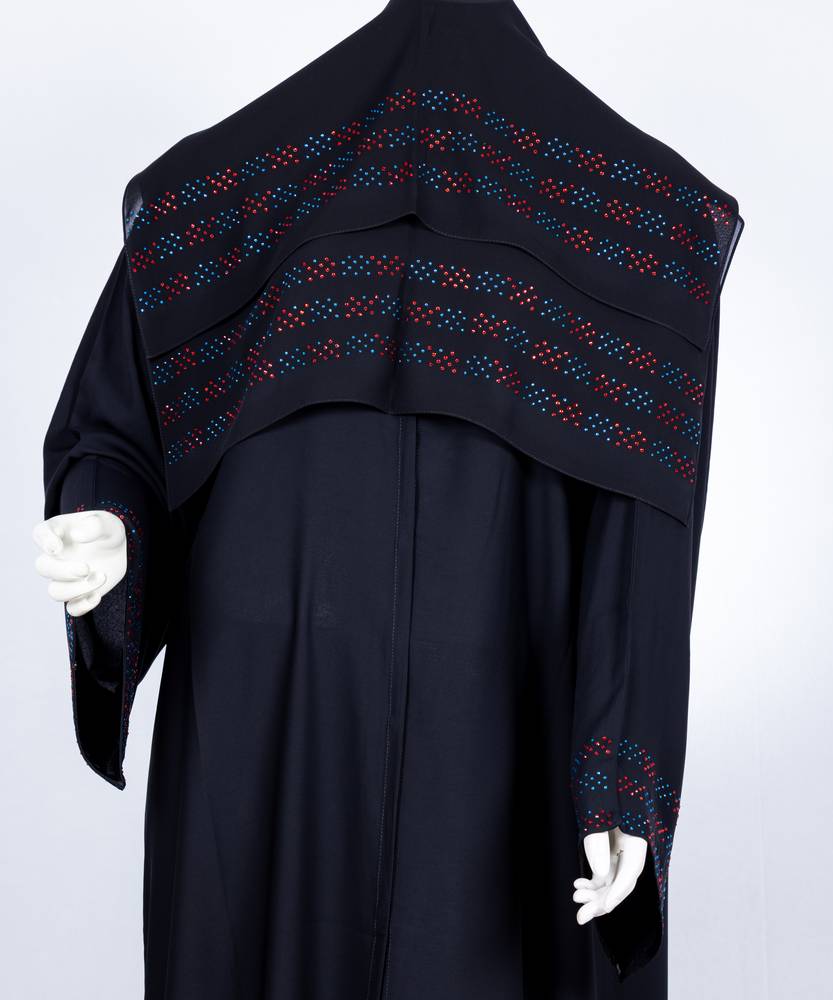 عباية مع طرحه موديل رقم  3652 (1)
