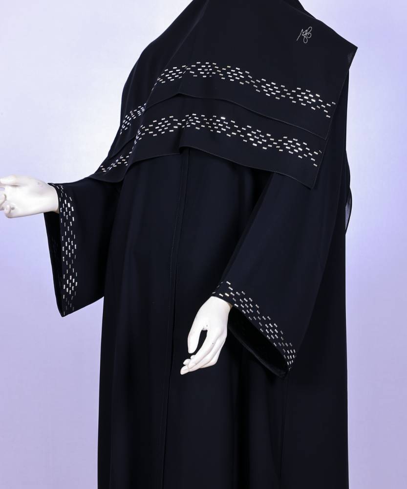 عباية مع طرحة موديل رقم  3638 (1)