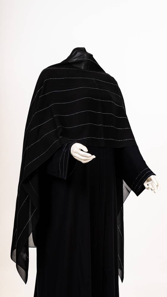 (5) عباية مع طرحة درزة مخطط 3683 