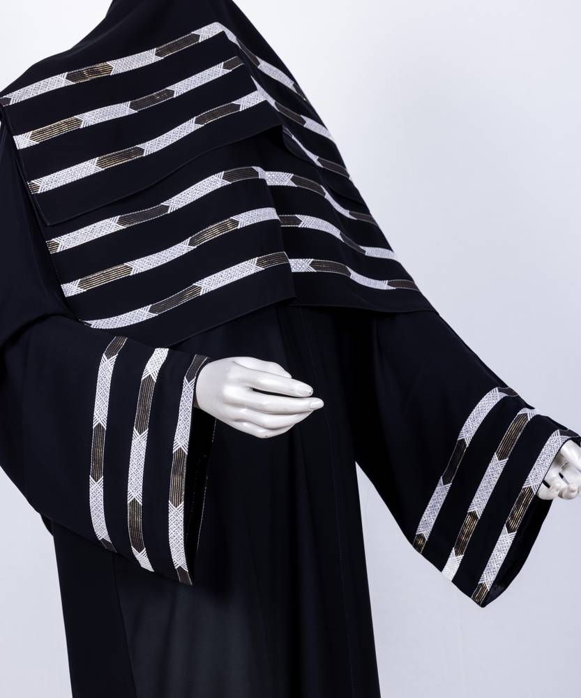   عباية + طرحة موديل رقم  3632