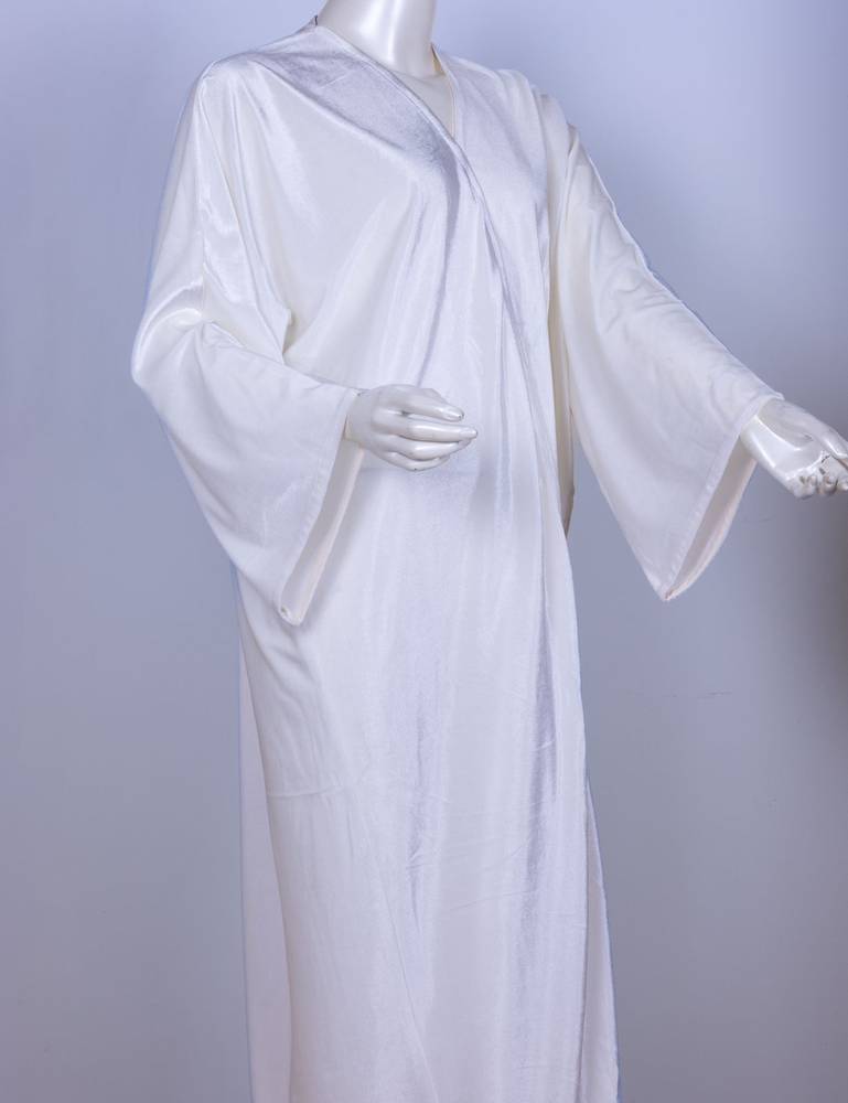عباية مخمل لف
