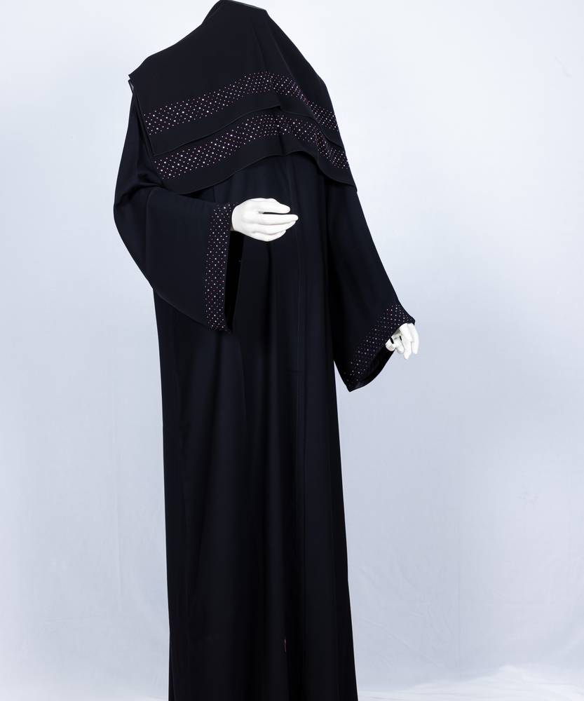عباية مع طرحه موديل رقم  3655 (1)