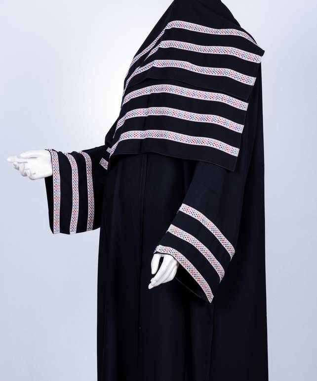 عباية + طرحة موديل رقم  3555 (1)