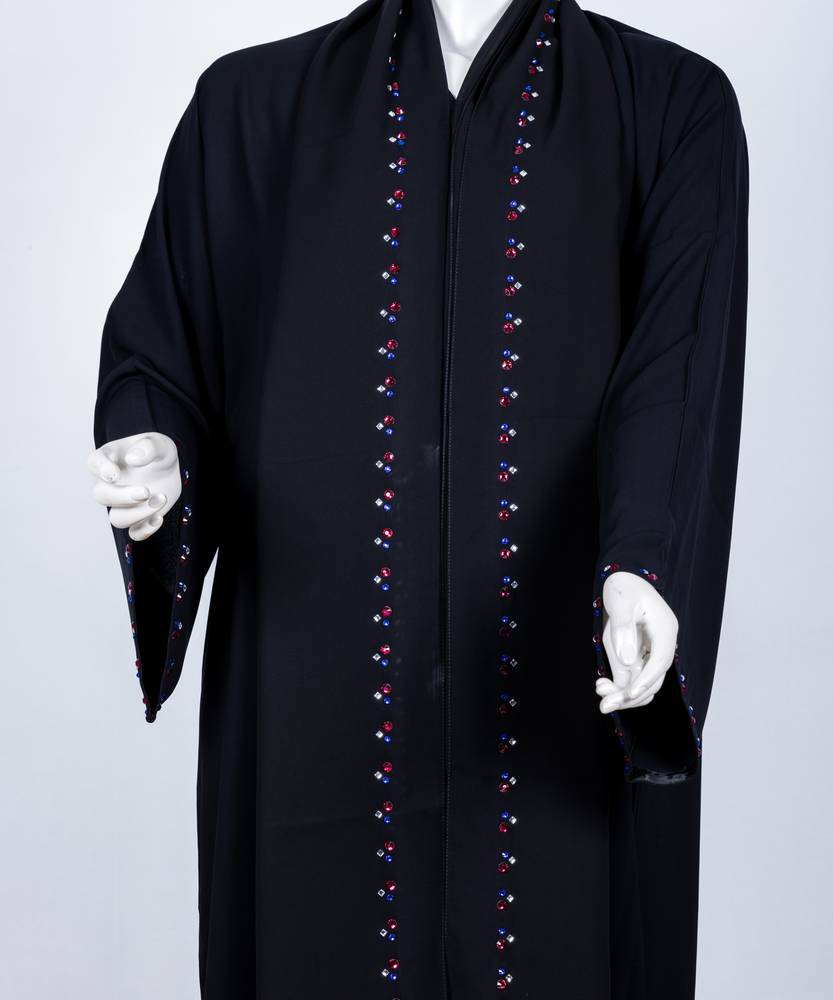 عباية مع طرحة كريستال مربع موديل رقم  3568 (1)