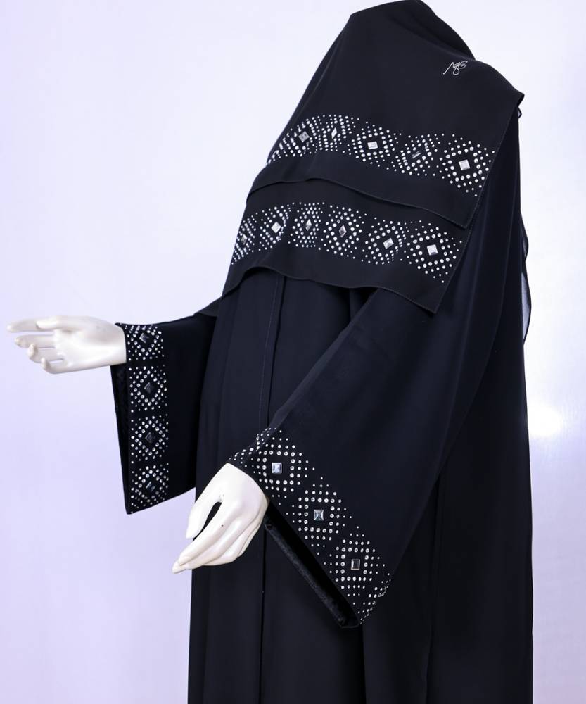 عباية مع طرحه موديل رقم   3613 (1)