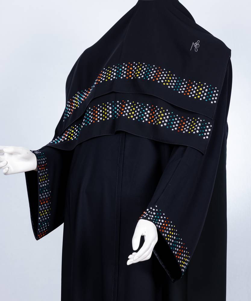 عباية + طرحة موديل رقم  3668 (1)