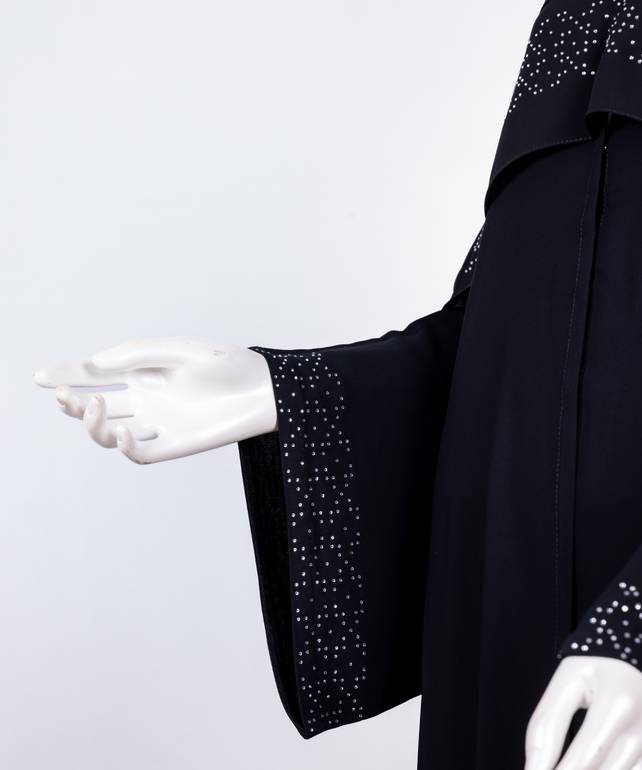 عباية مع طرحة كريستال موديل رقم  3643 (1)