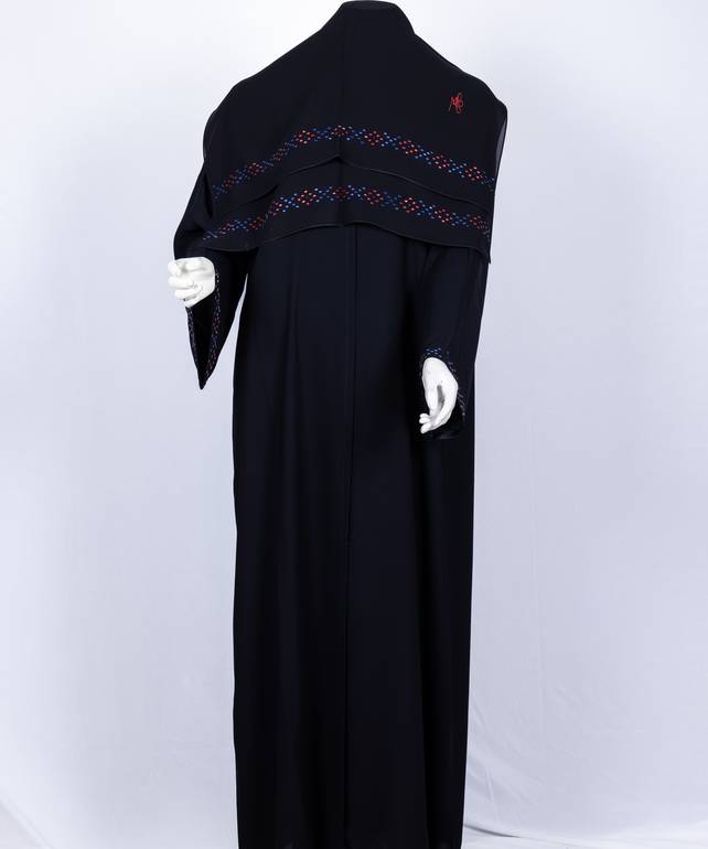( 1  ) عباية + طرحة  3640