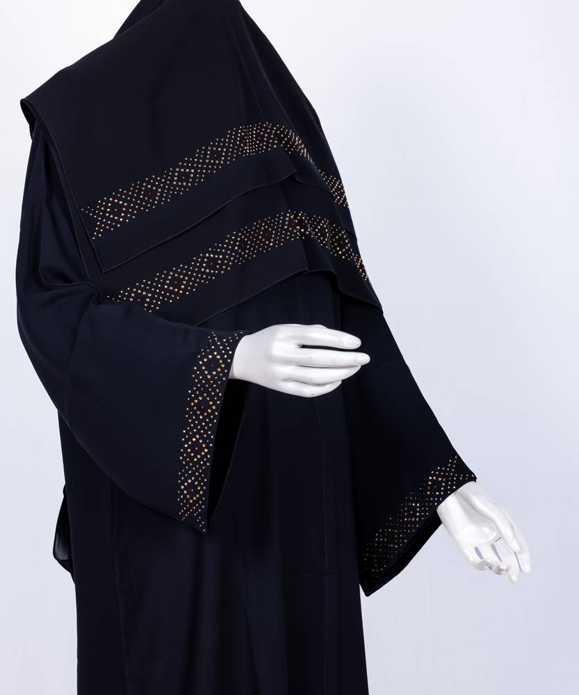 عباية مع طرحة موديل رقم   3658 (1)