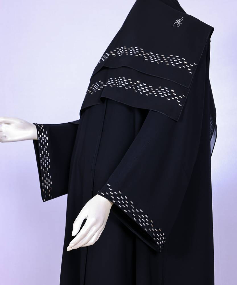 عباية مع طرحة موديل رقم  3638 (1)