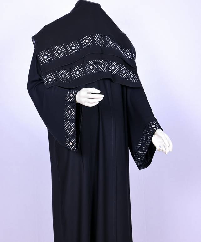 عباية مع طرحه موديل رقم   3613 (1)