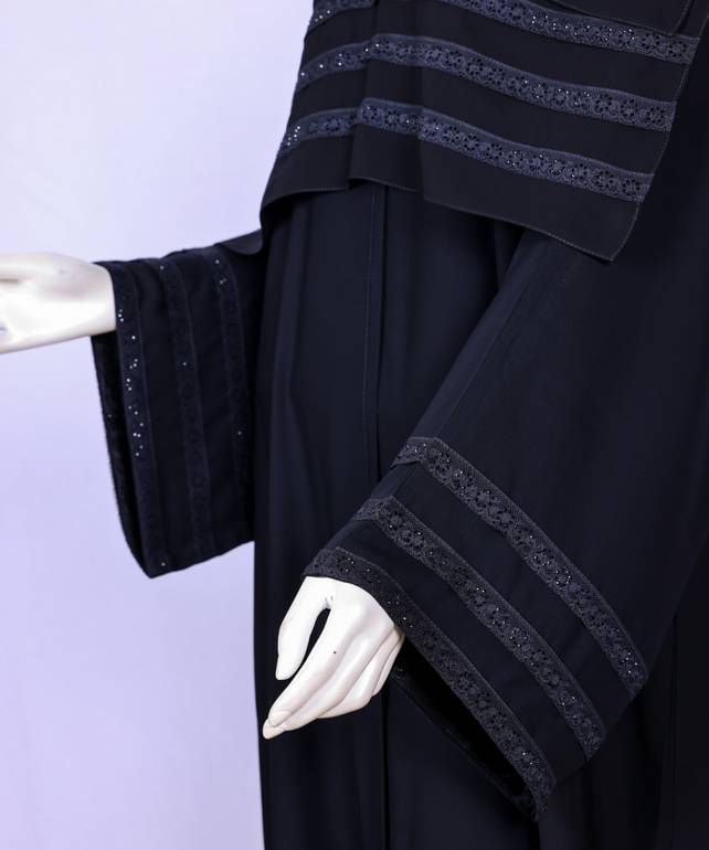 عباية مع طرحة موديل رقم   3630