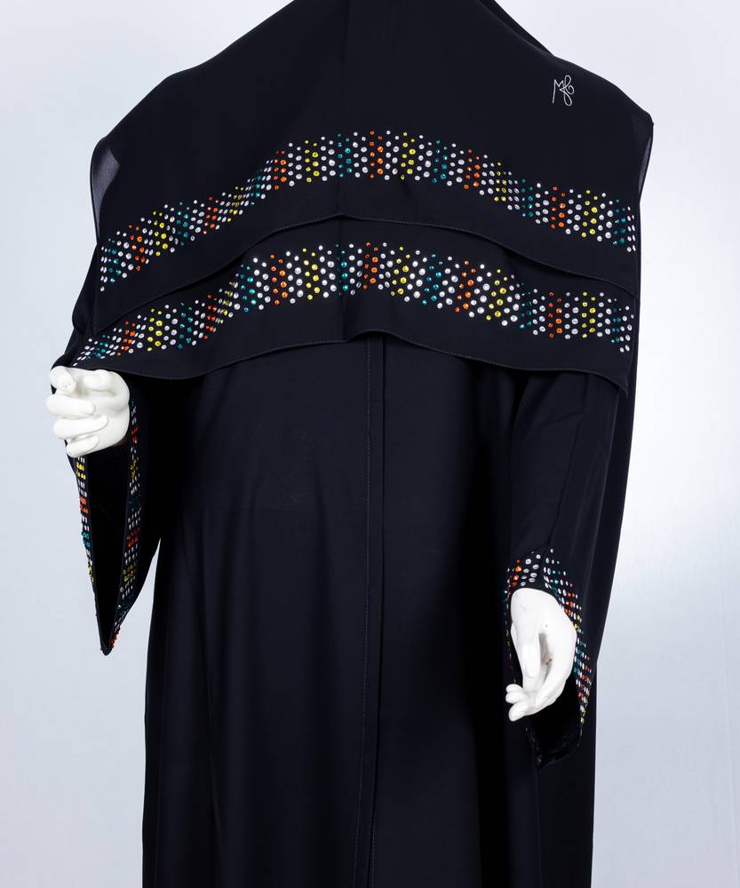 عباية + طرحة موديل رقم  3668 (1)