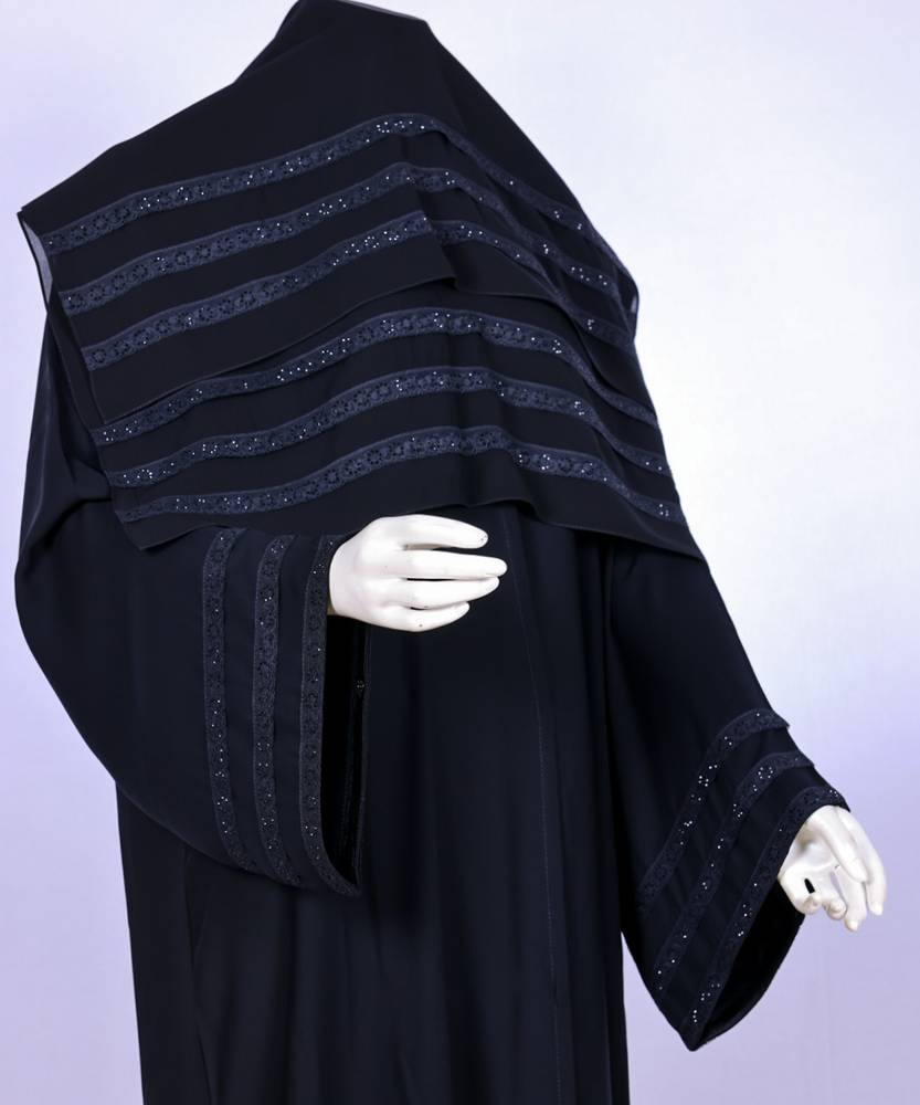 عباية مع طرحة موديل رقم   3630