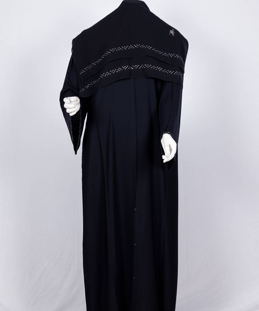 عباية مع طرحة معدن مستطيل موديل رقم  3618 (1)
