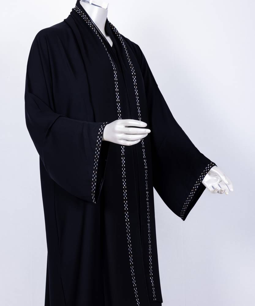 عباية مع طرحة معدن مستطيل موديل رقم  3645  (1)