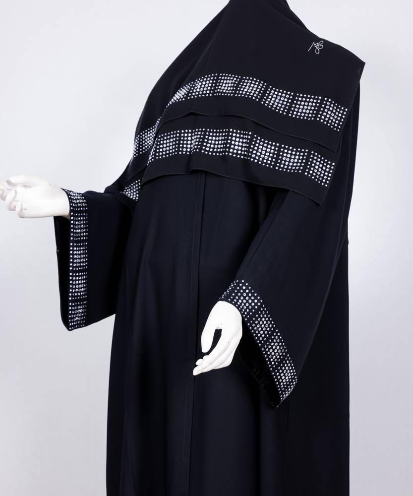 عباية معى طرحة موديل رقم   3615 (1)