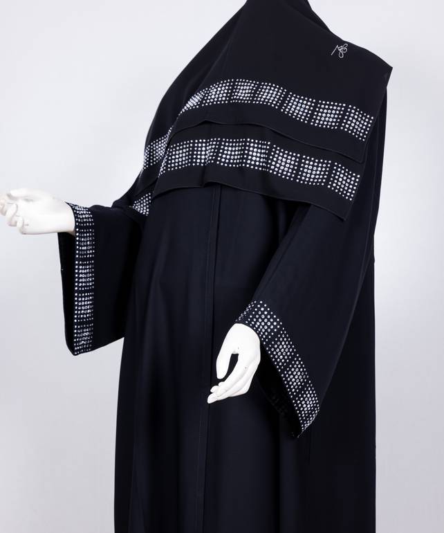 عباية معى طرحة موديل رقم   3615 (1)