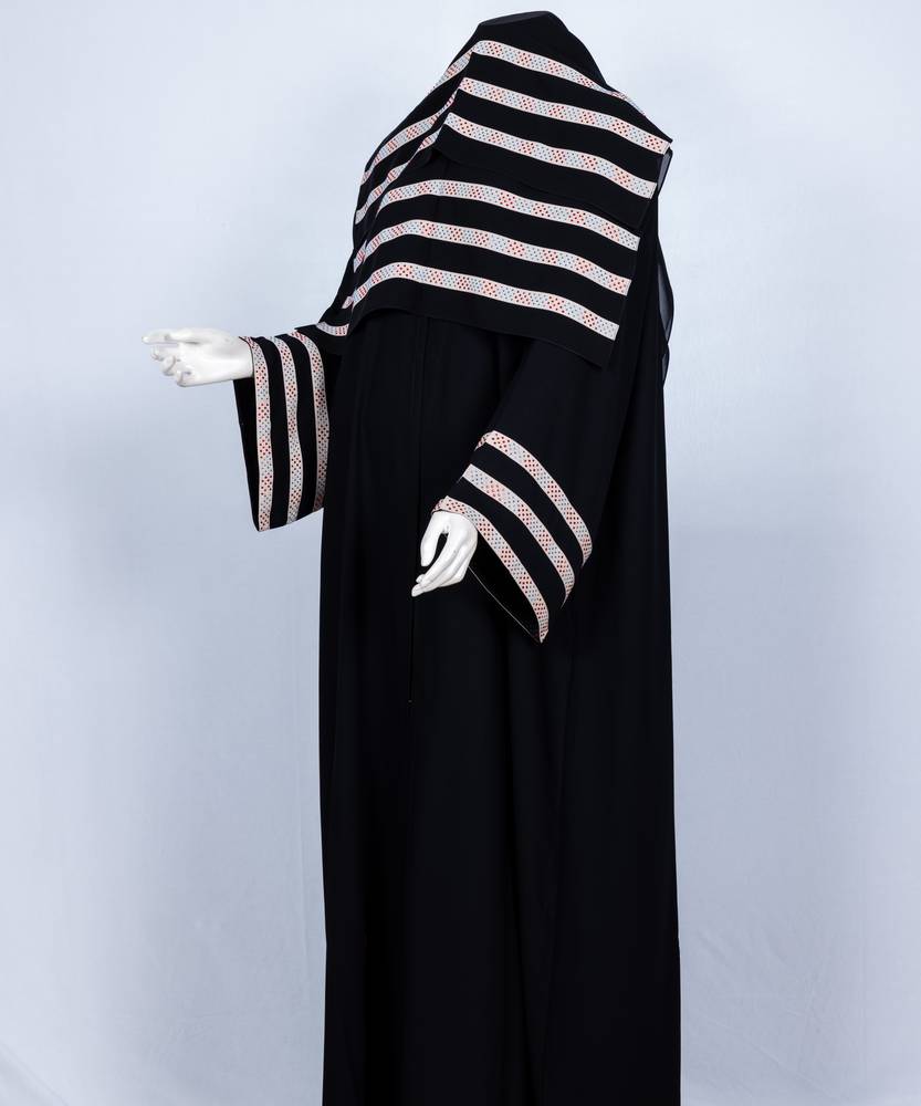 عباية مع طرحة موديل رقم  3662 (1)
