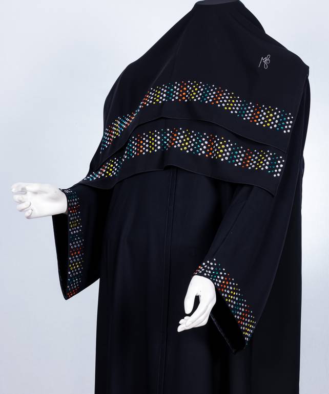 عباية + طرحة موديل رقم  3668 (1)